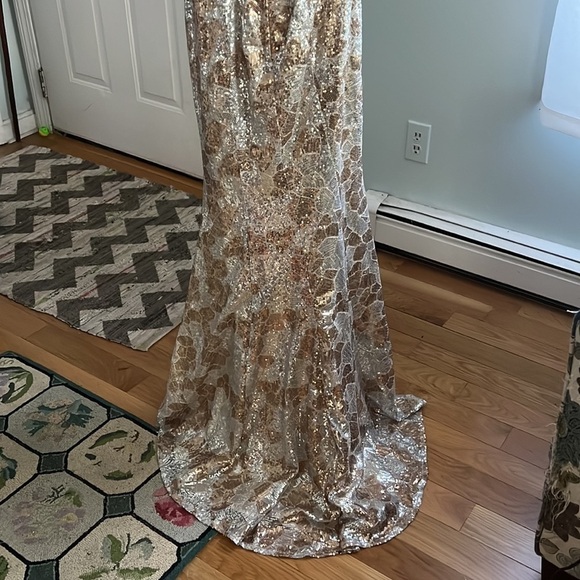 Cire A Division of Landa Prom Dress Satin and Sequin Gown size 4 - Picture 9 of 11
